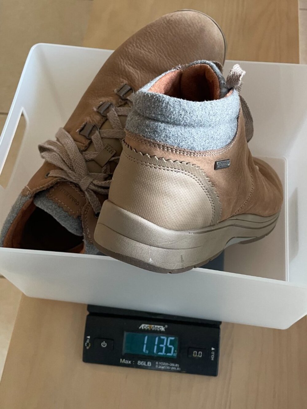 Entire Closet $5! Cobb Hill by New Balance Women's Waterproof Pyper Hiker - Picture 11 of 11